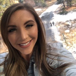 Meet your Posher, Amanda